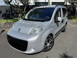Cinza Usado 2010 Fiat Fiorino Monovolume | € 6.750
