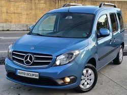 Azul Usado 2020 Mercedes Citan 111 Sedan | € 22.500