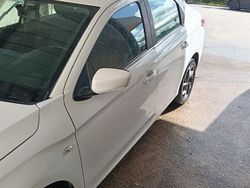 Usado 2017 Citroën C-Elysee I Sedan | € 4.950 (Super Preço)