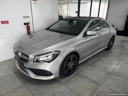 Cinza Usado 2017 Mercedes CLA180 AMG line Sedan | € 23.900 (Caro)