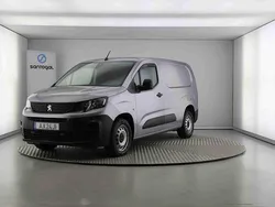 Cinzento Usado 2023 Peugeot Partner Monovolume | € 16.990 (Preço justo)