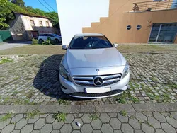 Usado 2014 Mercedes 180 Sedan | € 14.900 (Caro)