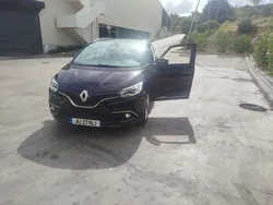 Usado 2018 Renault Scénic IV Monovolume | € 12.990