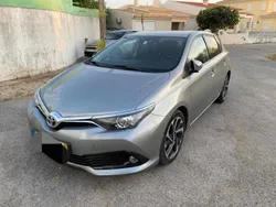 Cinzento Usado 2015 Toyota Auris Citadino | € 9.999 (Super Preço)