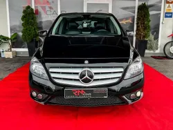 Preto Usado 2014 Mercedes B180 Urban Monovolume | € 11.750 (Bom preço)