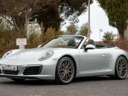 Cinzento Usado 2016 Porsche 911 | € 119.991
