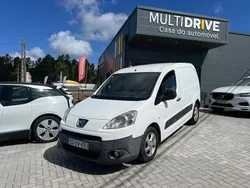 Branco Usado 2012 Peugeot Partner Monovolume | € 7.999 (Bom preço)