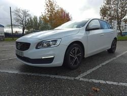 Usado 2016 Volvo V60 Carrinha | € 17.500 (Preço elevado)