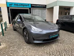 Cinza Usado 2022 Tesla Model 3 Long Range Sedan | € 32.490 (Preço justo)
