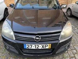 Usado 2004 Opel Astra Sedan | € 2.500 (Preço justo)