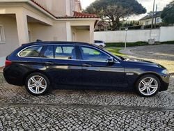 Preto Usado 2013 BMW 520 Carrinha | € 24.000