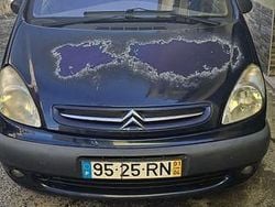 Usado 2001 Citroën Xsara Picasso Monovolume | € 1.500 (Preço justo)