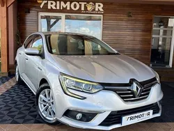 Cinza Usado 2016 Renault Mégane III Intens Sedan | € 11.990 (Preço justo)