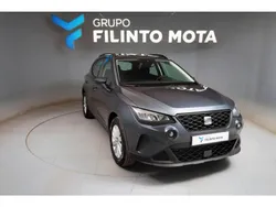 Cinza Usado 2023 Seat Arona Style SUV | € 14.700 (Bom preço)