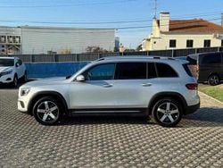 Cinzento Usado 2021 Mercedes GLB180 SUV | € 29.990