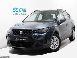 Cinza Usado 2023 Seat Arona Style SUV | € 14.790 (Bom preço)