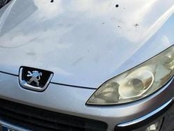 Cinzento Usado 2005 Peugeot 407 Sedan | € 3.100 (Preço justo)