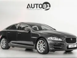 Cinza Usado 2013 Jaguar XJ Sedan | € 27.990