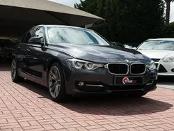 Cinza Usado 2013 BMW 318 Sport Line Sedan | € 10.500 (Caro)
