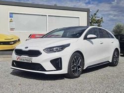 Branco Usado 2020 Kia ProCeed GT-Line Citadino | € 17.400 (Preço elevado)