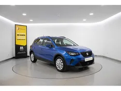 Azul Usado 2024 Seat Arona Style SUV | € 19.180 (Preço elevado)