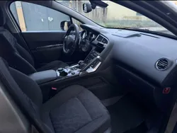 Cinzento Usado 2013 Peugeot 3008 Citadino | € 7.990 (Bom preço)