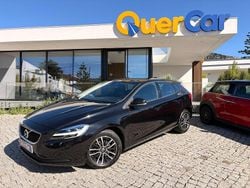 Preto Usado 2017 Volvo V40 Inscription | € 14.990 (Bom preço)