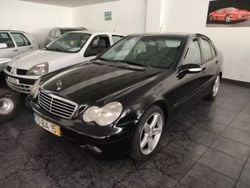 Preto Usado 2001 Mercedes C200 Elegance Sedan | € 7.000 (Caro)