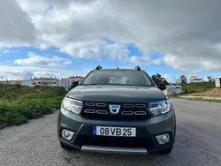 Cinzento Usado 2018 Dacia Sandero Citadino | € 13.500 (Preço justo)