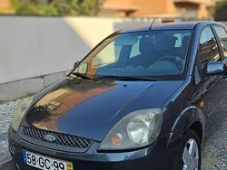 Usado 2008 Ford Fiesta Citadino | € 2.200 (Super Preço)