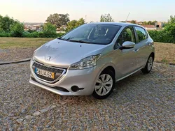 Usado 2012 Peugeot 208 Citadino | € 6.200 (Bom preço)