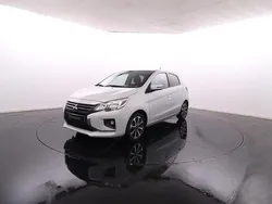Branco Usado 2023 Mitsubishi Space Star Edition | € 15.900 (Preço elevado)