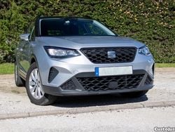 Cinza Usado 2022 Seat Arona Style Plus SUV | € 16.750 (Preço justo)