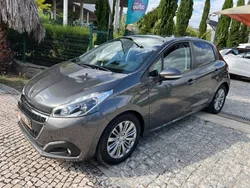 Cinza Usado 2019 Peugeot 208 Allure Citadino | € 14.900 (Preço justo)