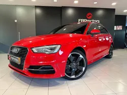 Vermelho Usado 2015 Audi A3 Sportback e-tron Sedan | € 17.990