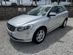 Cinza Usado 2016 Volvo XC60 Momentum SUV | € 23.850 (Preço justo)