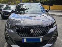 Cinzento Usado 2021 Peugeot 2008 SUV | € 19.000 (Preço justo)