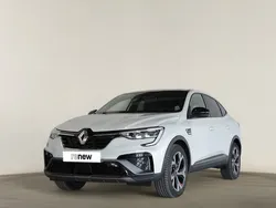 Branco Usado 2023 Renault Arkana R.S. SUV | € 28.490 (Preço justo)