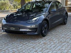 Usado 2021 Tesla Model 3 Standard Range Plus Sedan | € 25.800 (Preço justo)