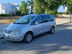 Cinzento Usado 2006 VW Sharan Monovolume | € 3.250
