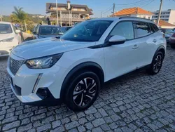 Branco Usado 2021 Peugeot e-2008 Allure SUV | € 20.500 (Preço justo)
