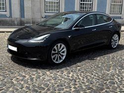 Usado 2019 Tesla Model 3 Standard Range Sedan | € 21.249 (Bom preço)