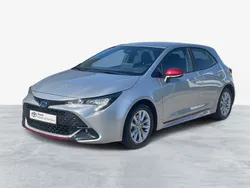 Cinza (pintura metalizada) Usado 2024 Toyota Corolla Comfort Sedan | € 28.750 (Preço justo)