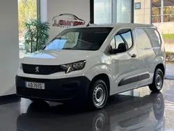 Branco Usado 2020 Peugeot Partner Premium Monovolume | € 13.499 (Bom preço)