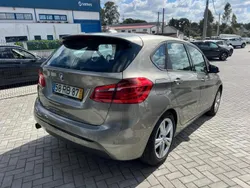 Cinza Usado 2016 BMW 216 Monovolume | € 15.599 (Preço justo)