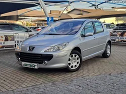 Cinza Usado 2007 Peugeot 307 Premium Citadino | € 5.990 (Preço justo)