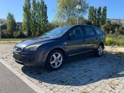Usado 2007 Ford Focus Sedan | € 3.000 (Bom preço)