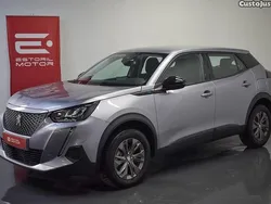 Cinza Usado 2022 Peugeot e-2008 Active SUV | € 21.900 (Preço justo)