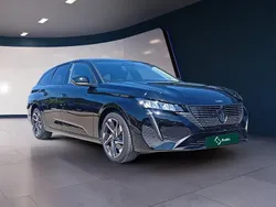 Preto Usado 2024 Peugeot 308 Allure Carrinha | € 24.750 (Preço justo)