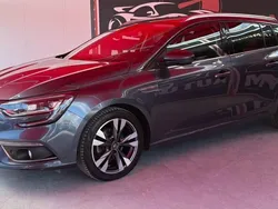 Cinzento Usado 2018 Renault Mégane IV | € 13.750